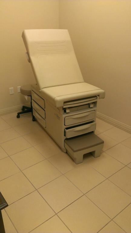 Used Office Chairs Midmark Ritter 204 Exam Table At