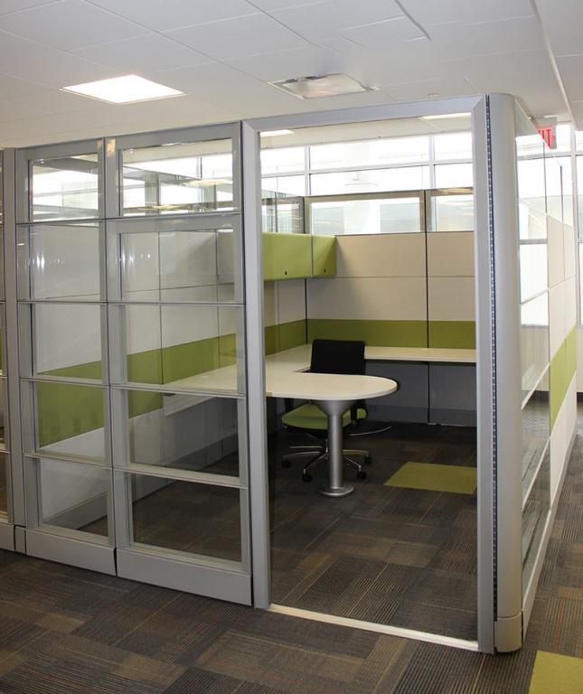 Used Office Cubicles Glass Partitions | Dividers at Furniture Finders