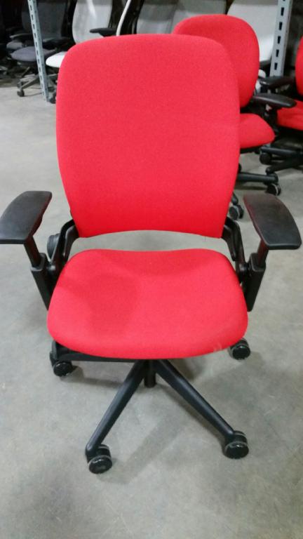 steelcase leap red