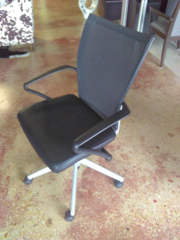 Used Desk Mesh Chairs - Second Hand Office Chairs - Used Office