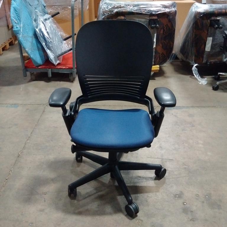 Used Office Chairs : Used Steelcase Leap Chairs at ...