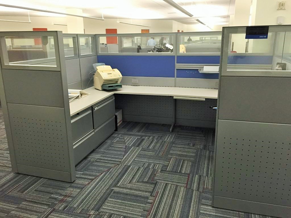 Used Office Cubicles Teknion Leverage 10'x7' 66"H Workstations at