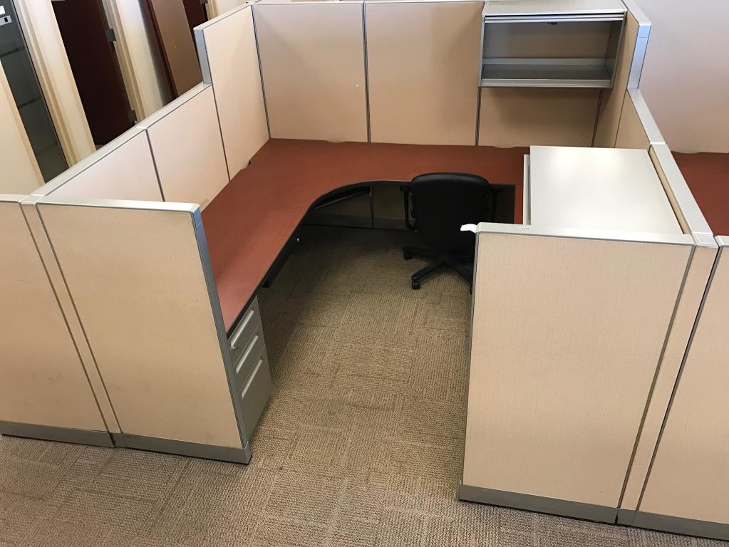 Used Office Cubicles Steelcase Cubicles At Furniture Finders   43743 1 