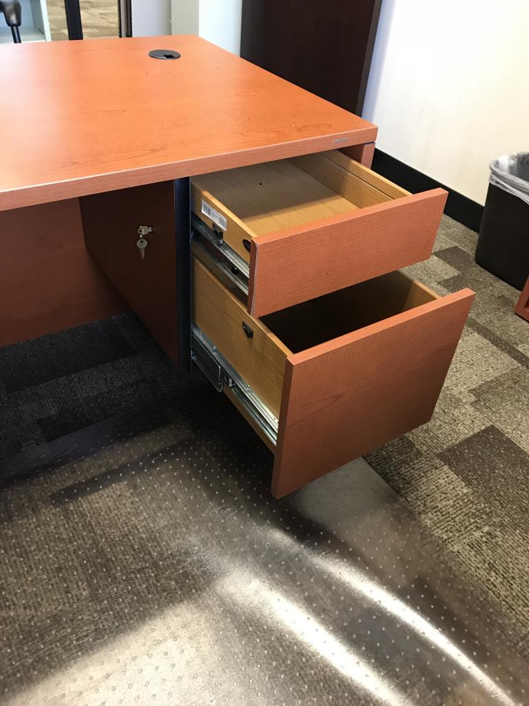 Used Office Desks Hon 10500 & 10700 Lshaped Desks at Furniture Finders