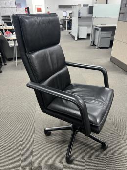 Keilhauer Elite high back black leather