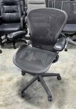 Office Furniture Photo