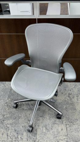 Office Furniture Photo